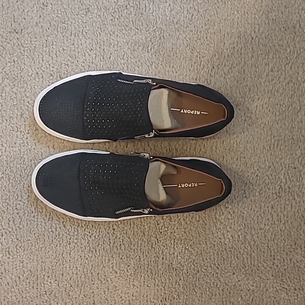 Report Slip On Sneakers size 8